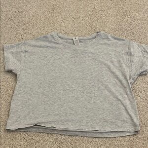 Gray Cropped Short Sleeve Athletic Shirt